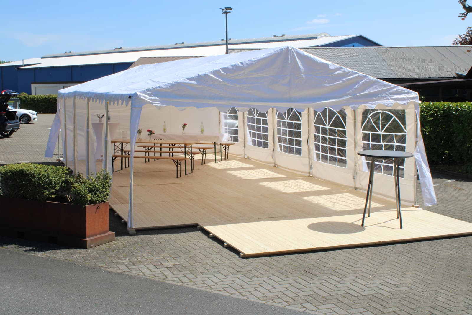 Partyzelt 10x5m Partyzelt 10x5m